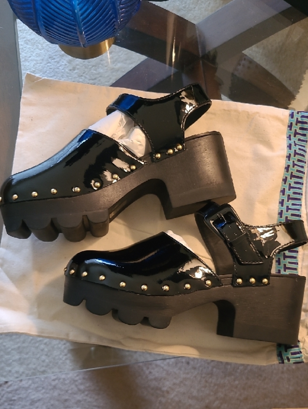Tory Burch Black Patent Mary Jane Clogs w/Gold Stud - Picture 3 of 7